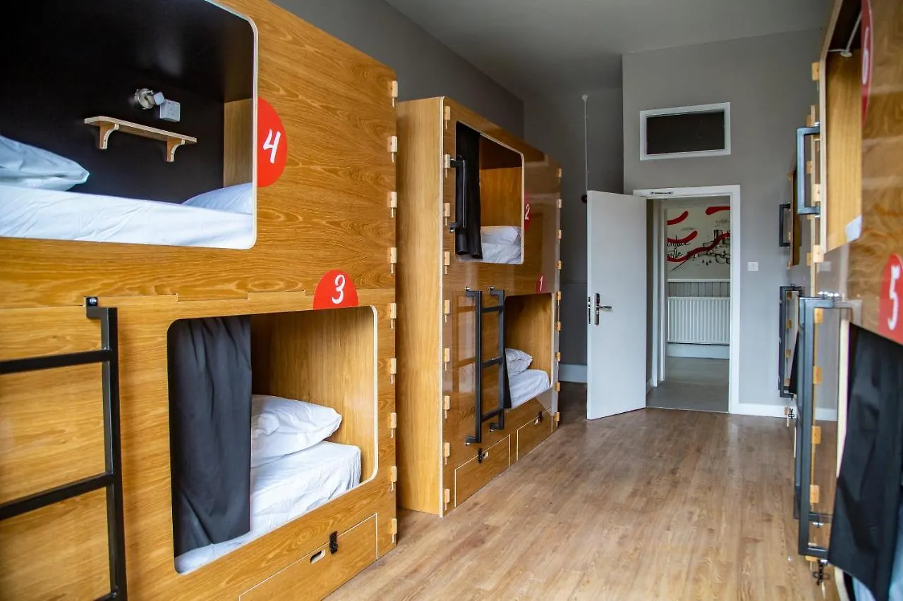 Leevin Hostel Mountjoy 더블린